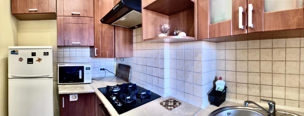 Valentine Apartment Λβιβ Εξωτερικό φωτογραφία
